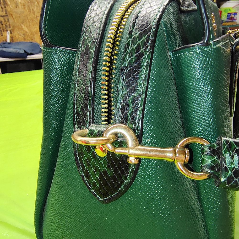 Coach Green Leather Handbag - Picture 10 of 15
